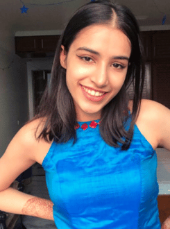 Dahlia Lakra